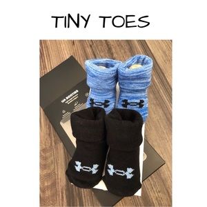 BABY UNDER ARMOUR BOOTIES SIZE 0-6 months